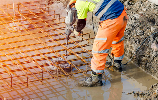 Best Commercial Concrete Contractor  in Kirkwood, MO